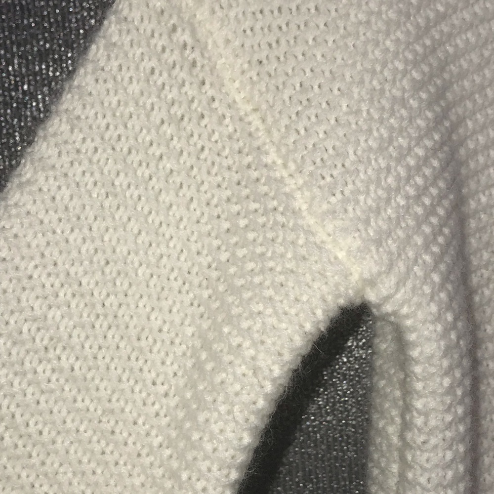 Basic Fuzzy Sweater - Picture 2 of 3